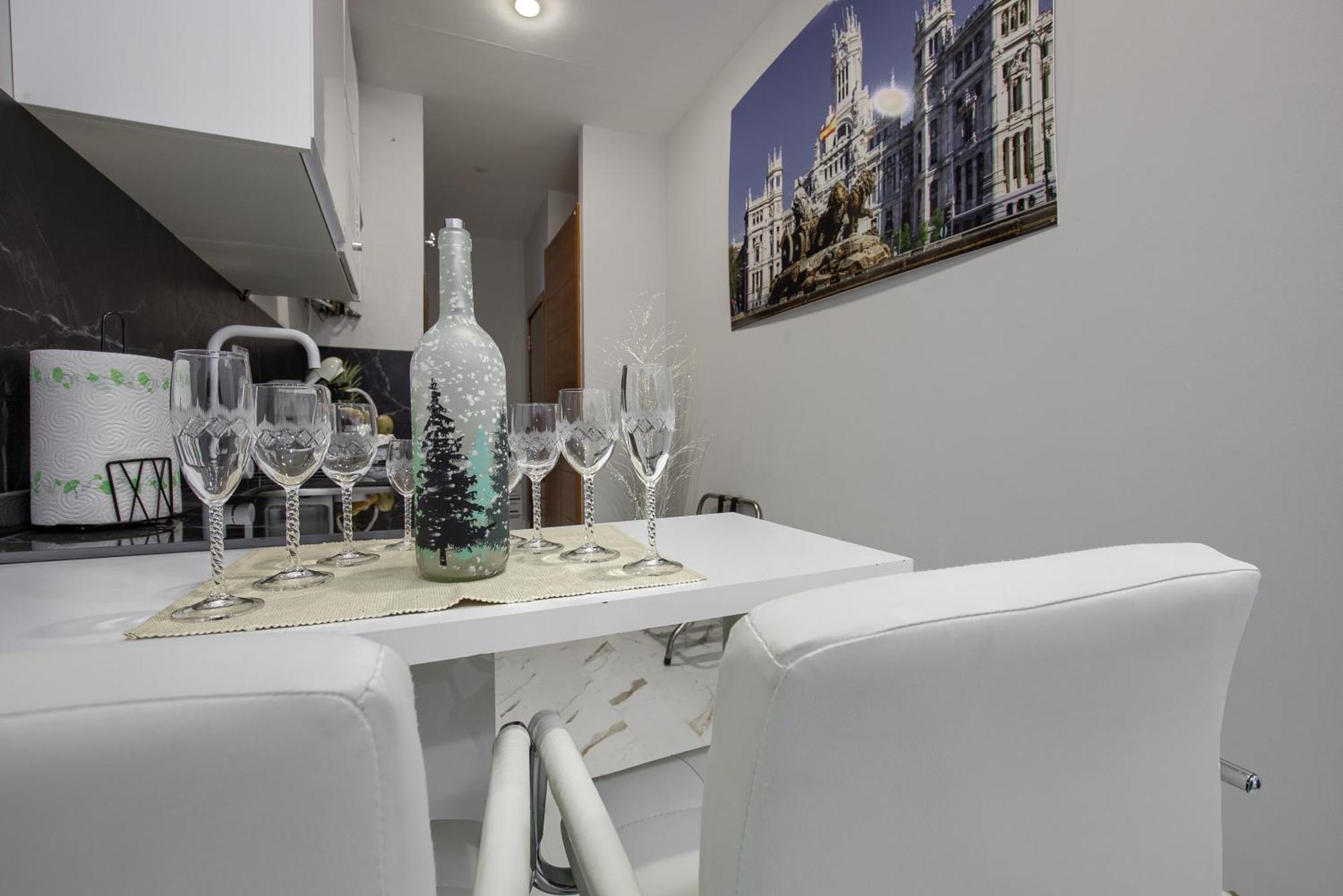 Lovely Apartment In Gran Via Madrid Exterior foto